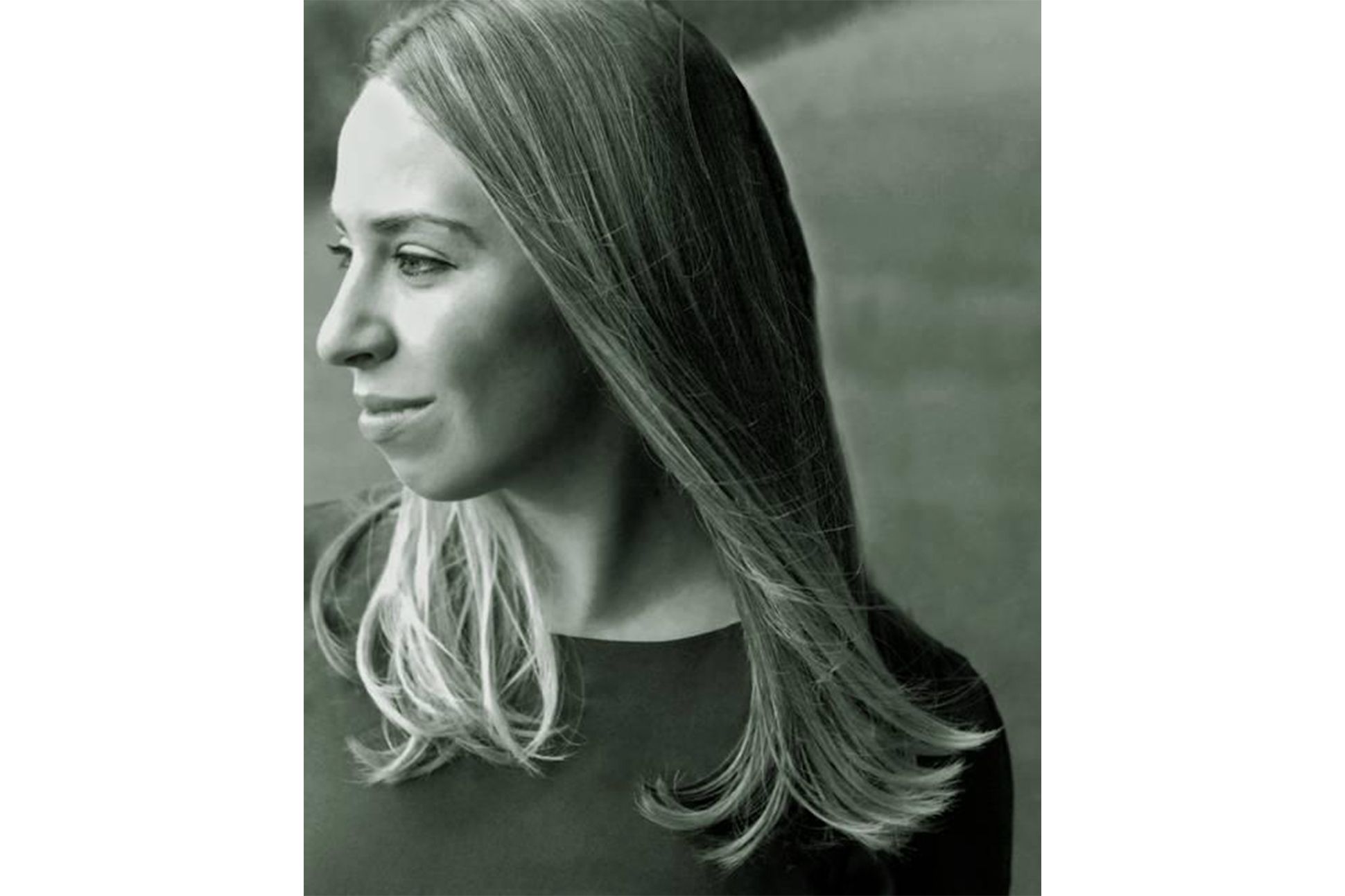 Headshot of Lauren Hilger
