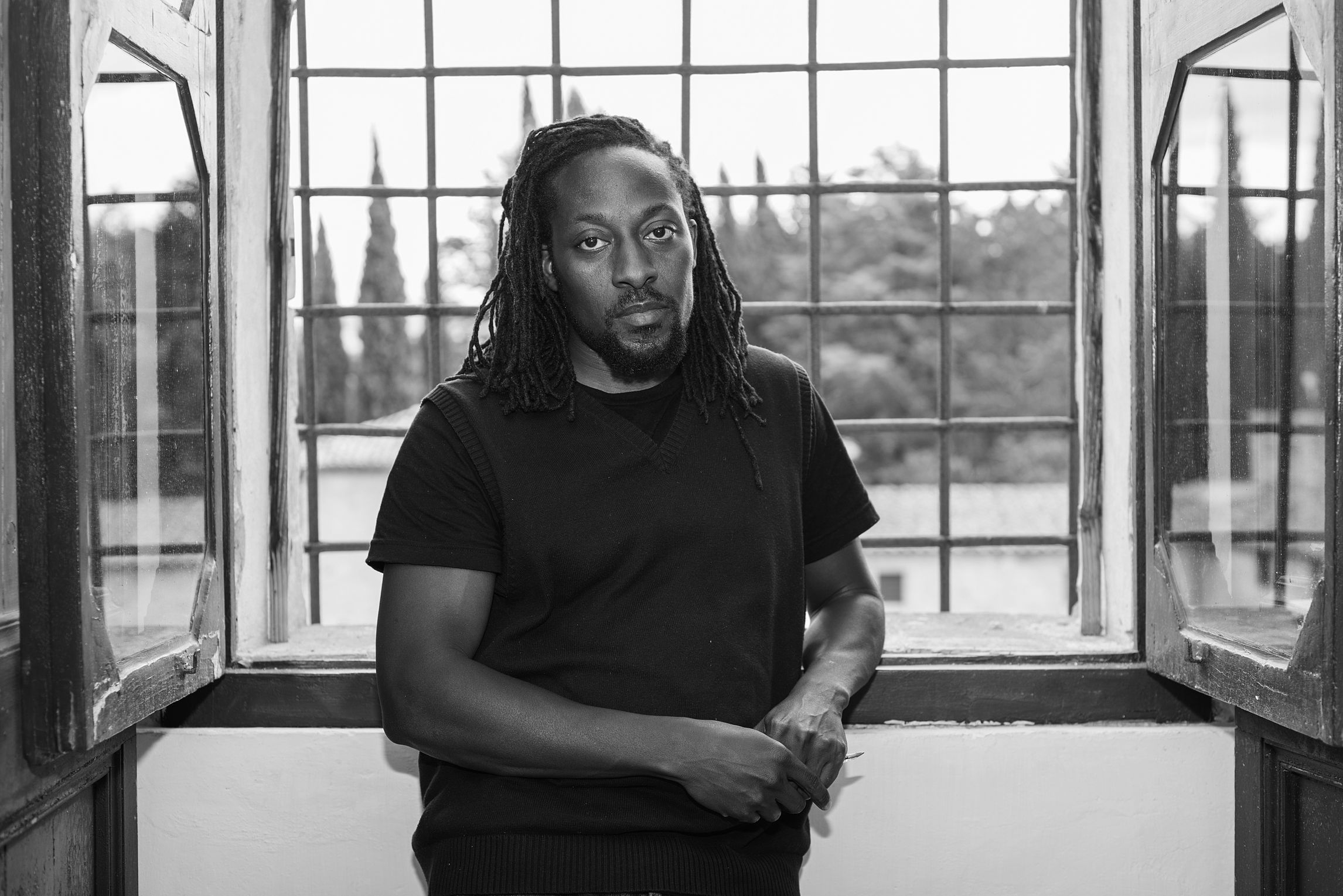 Headshot of Nii ayikwei parkes